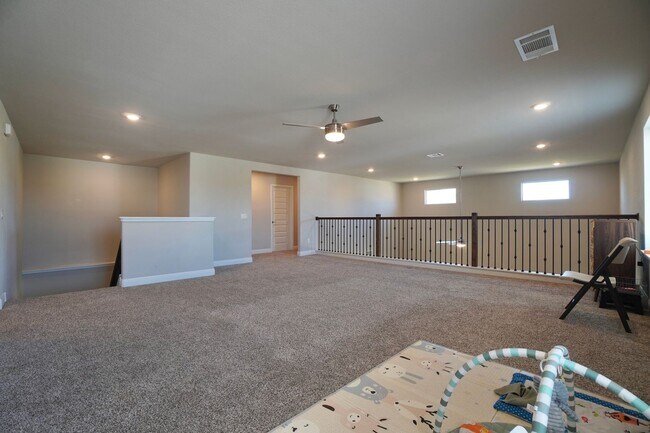 Building Photo - 16716 Casa Anna Dr.