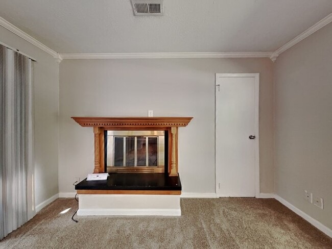 Building Photo - MOVE IN SPECIAL! 3 bed 1 bath in Greenwood!