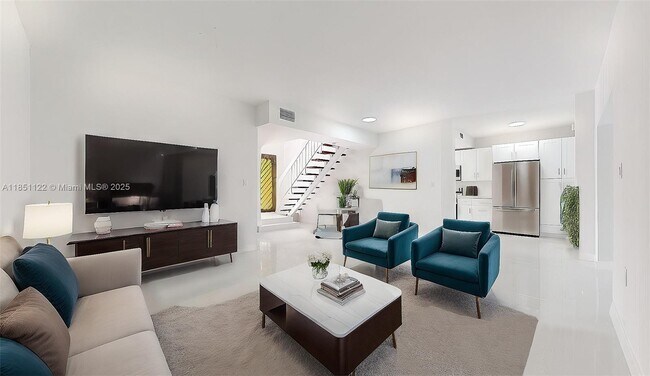 Building Photo - 917 SW 135th Ct