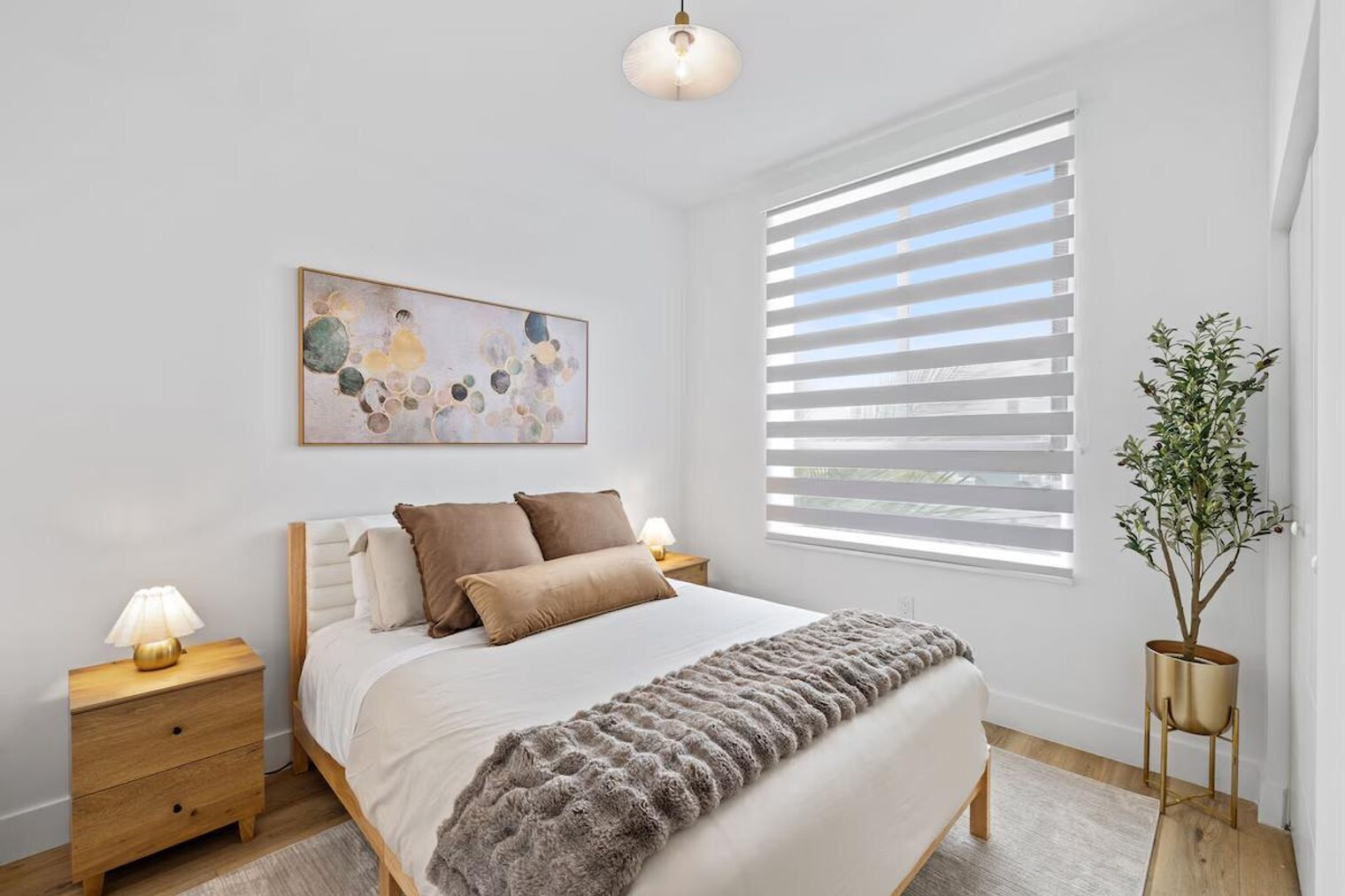 Building Photo - 1558 NW 1st St