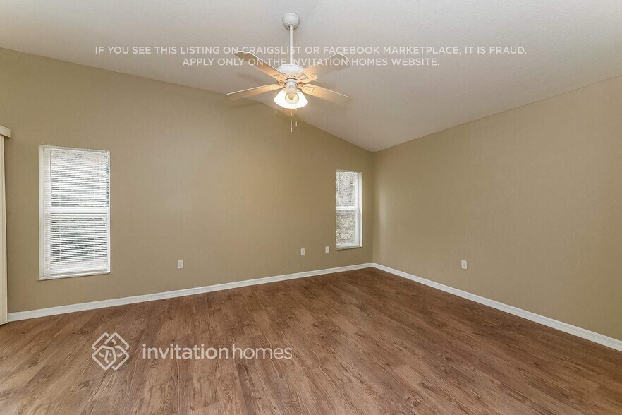 Building Photo - 11801 Acorn Woods Terrace