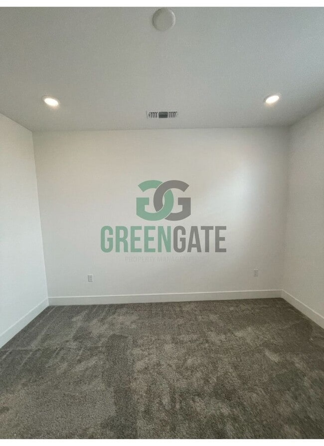 Building Photo - New Build in Tracy Hills!! 4 Bedroom 2.5 Bath AVAILABLE NOW!!