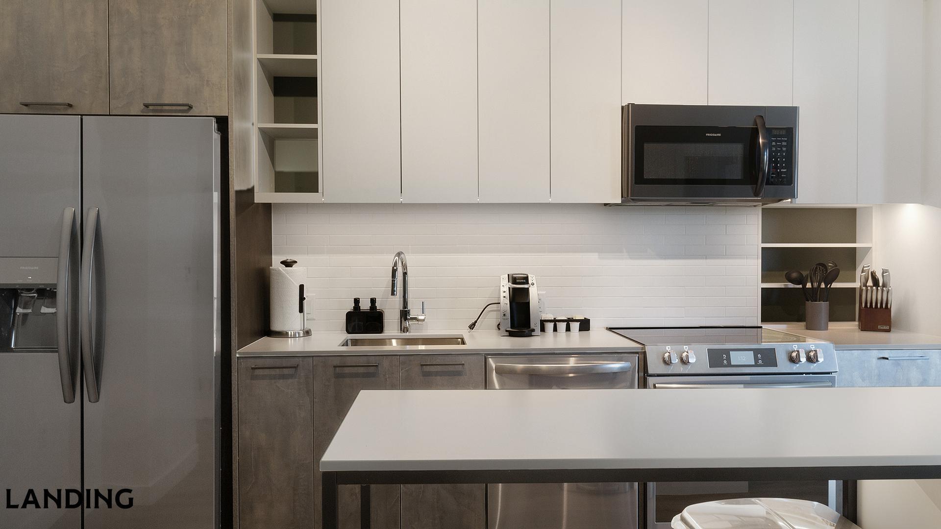 Building Photo - 632 Howard Rd SE