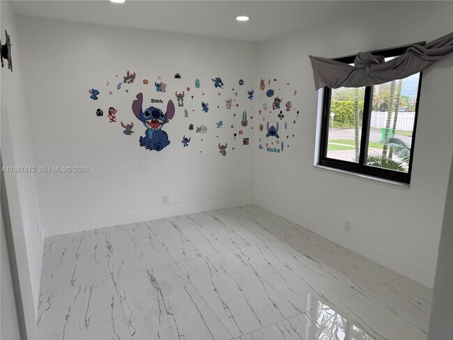 Building Photo - 11100 NW 21st St