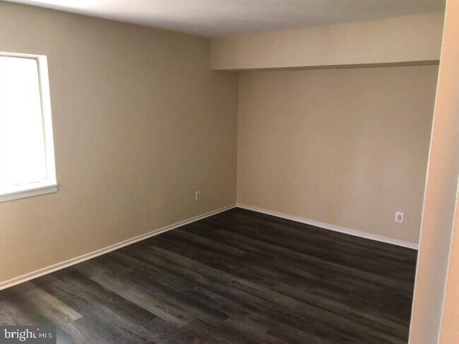 Building Photo - 19443 Brassie Pl