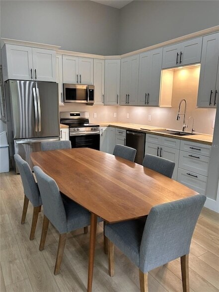 Building Photo - 12870 NE 103 Terrace