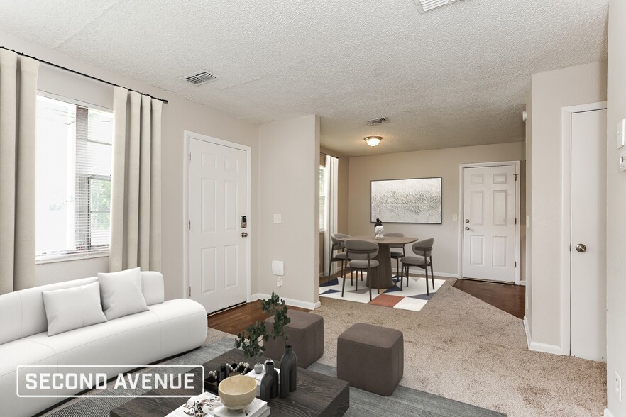 Building Photo - 4662 Roanoke Blvd