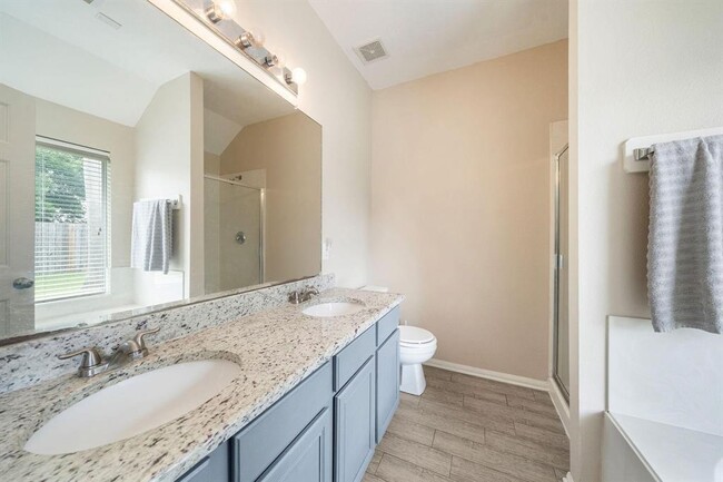 Building Photo - 3261 Gladewater Ln