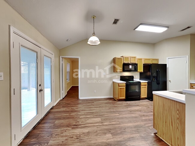 Building Photo - 8206 Coppergate
