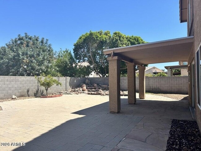 Building Photo - 5368 W Topeka Dr