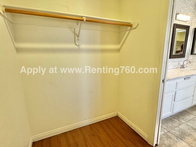 Building Photo - Spacious 4 Bedroom Home in Copper hills Ne...