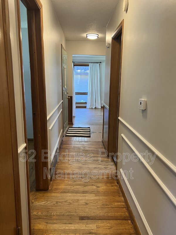 Building Photo - 3122 Shawnee Ave