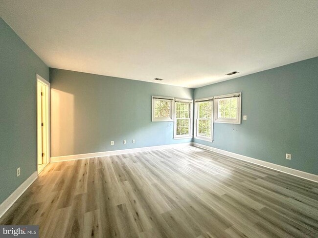Building Photo - 1460 Carrington Ridge Ln