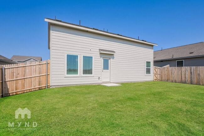 Building Photo - 2749 Mistwood Dr