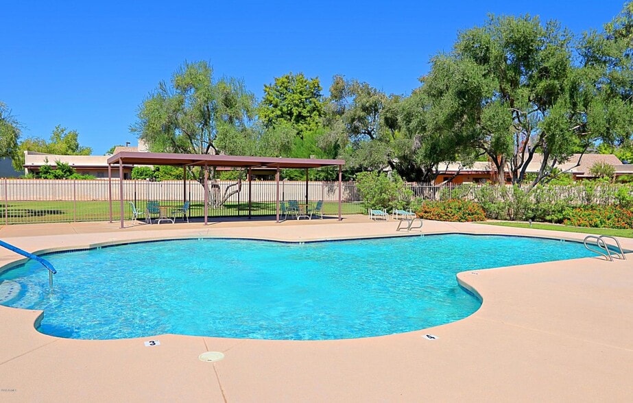 Community pool - 9463 E Jenan Dr