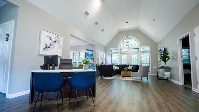 Building Photo - 645 Dekalb Industrial Way