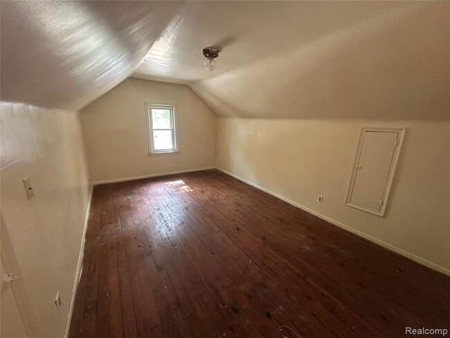 Building Photo - 4508 Monroe St