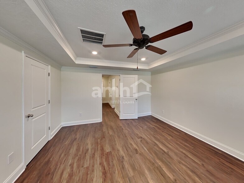 Building Photo - 2518 Sunrise Ct