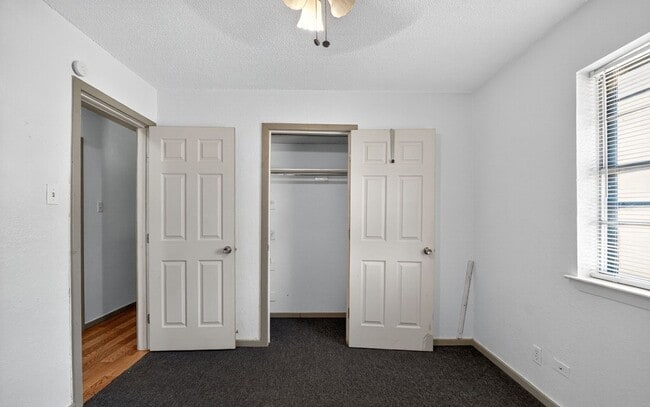 Building Photo - 604 Fegan St