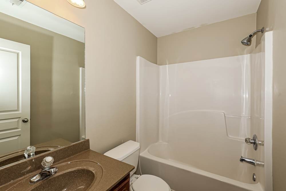 Building Photo - 124 Revolutionary Dr