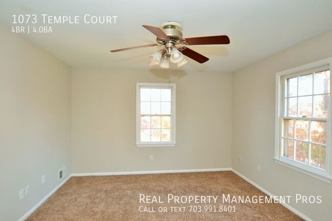 Building Photo - 1073 Temple Ct