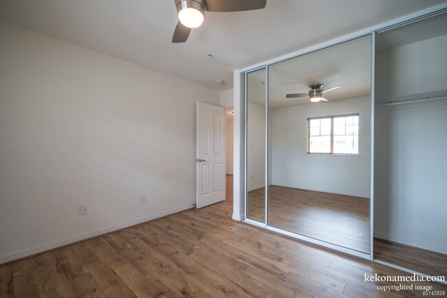 Building Photo - Immaculate, Move In Ready, Fully Upgraded,...