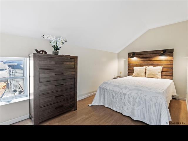 Building Photo - 1135 NY-295
