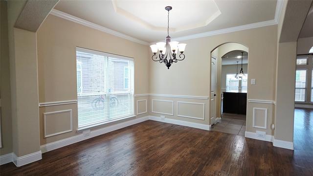 Building Photo - 12381 Summertree Dr