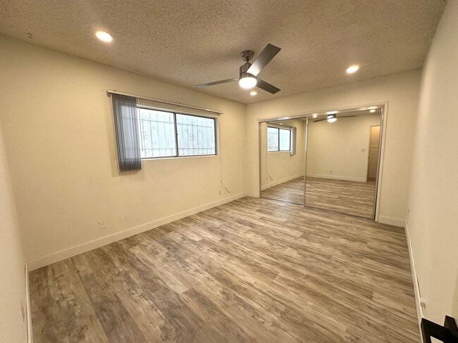 Building Photo - 12117 Pacific Ave