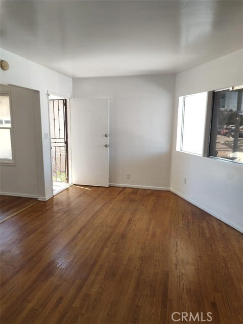 Building Photo - 1054 E Artesia Blvd