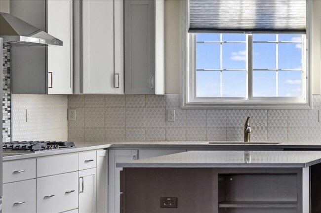 Building Photo - 8014 Townes Wy