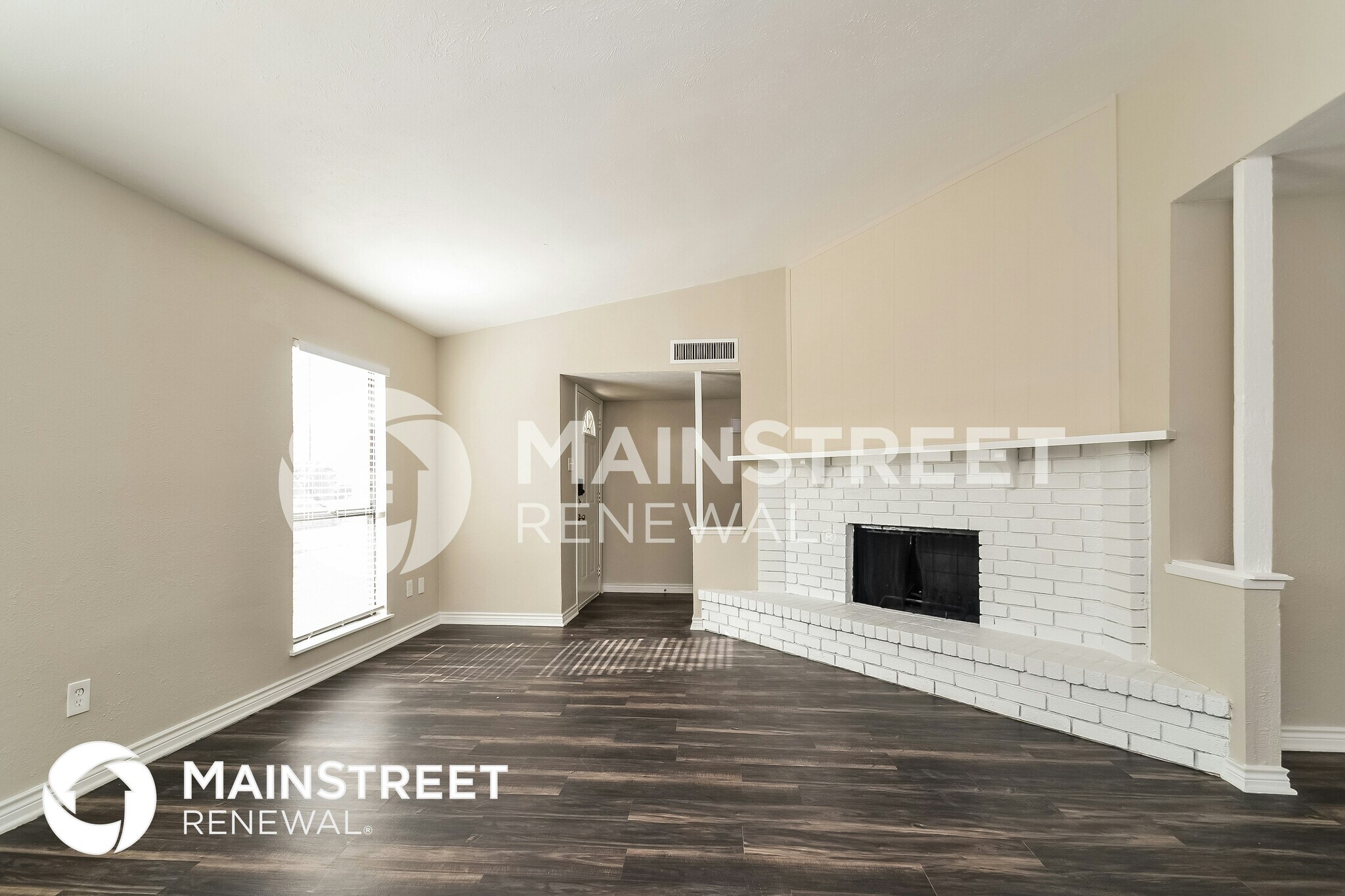 Building Photo - 741 Cambridge Dr