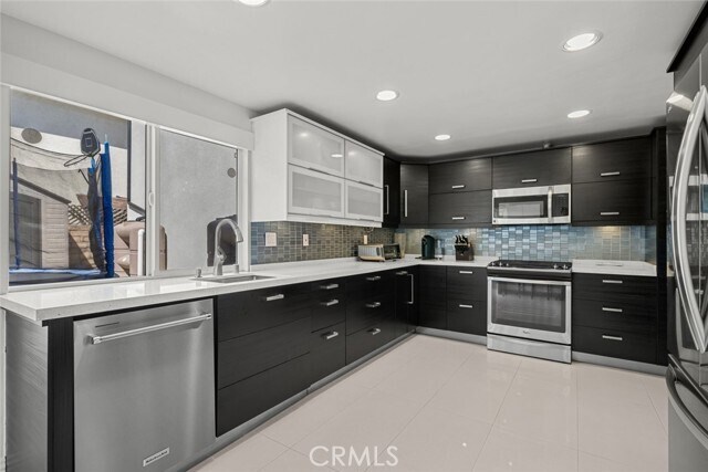 Building Photo - 22835 Styles St