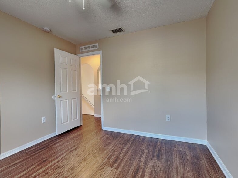 Building Photo - 30131 Rattana Ct