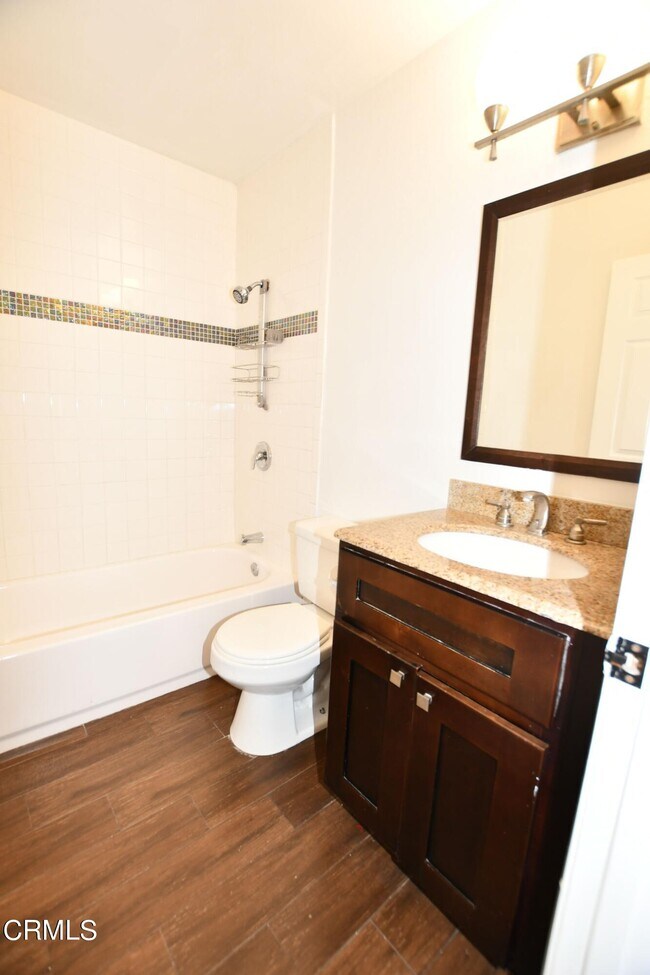 Building Photo - 2604 Sextant Ave