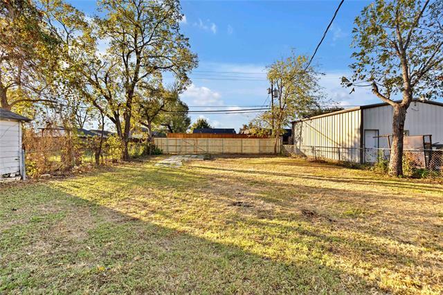 Building Photo - 717 Bonham St