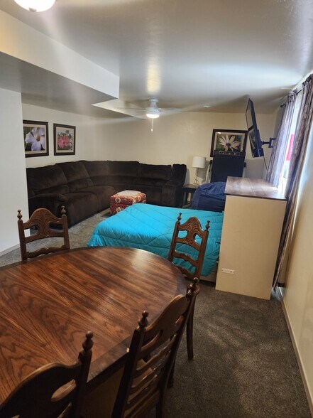Murphy bed stays with the house! - 1810 Briarwood Ct