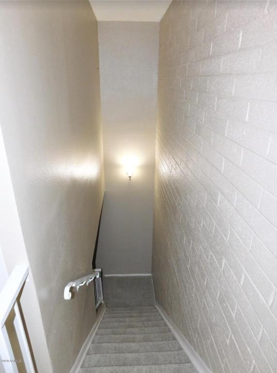 Building Photo - 4024 W Reade Ave