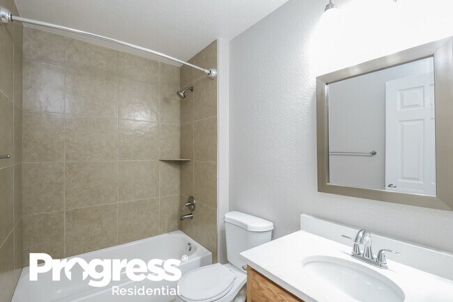 Building Photo - 4223 Pioneer Pl