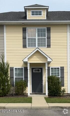 Building Photo - 203 Toucan Way