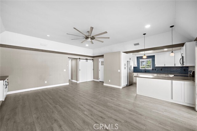 Building Photo - 22400 Canyon Club Dr