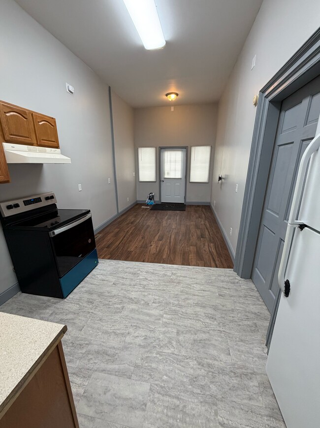 Building Photo - 5224 West Senca St