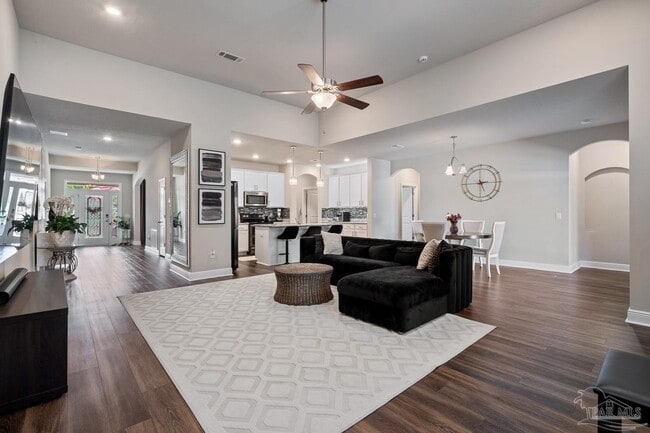 Building Photo - 3552 Pelican Bay Cir