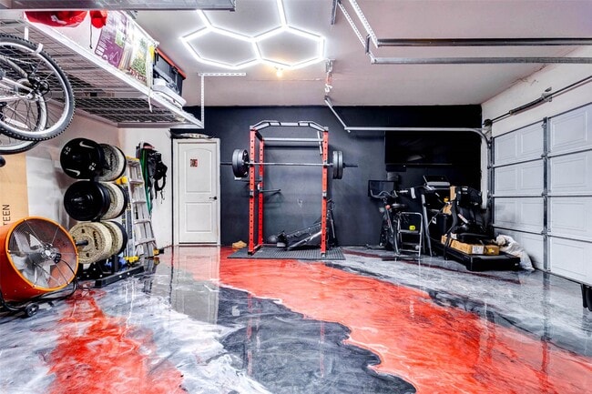 Building Photo - 22127 Roxanne Field Ln