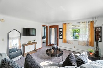 Building Photo - 3517 W Galbraith Rd