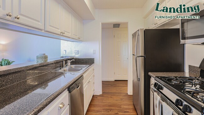 Building Photo - 555 Laurie Ln