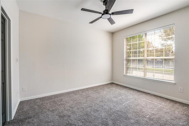 Building Photo - 7850 Greenvalley Ln