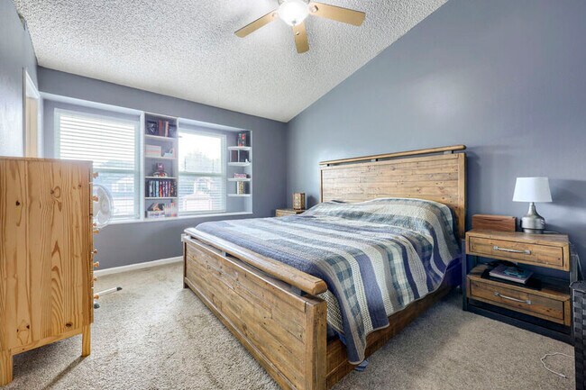 Building Photo - 4540 Bramble Ln