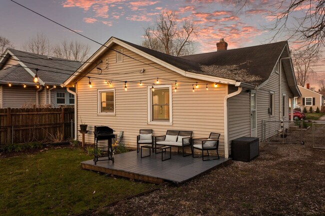 Building Photo - 5144 Primrose Ave