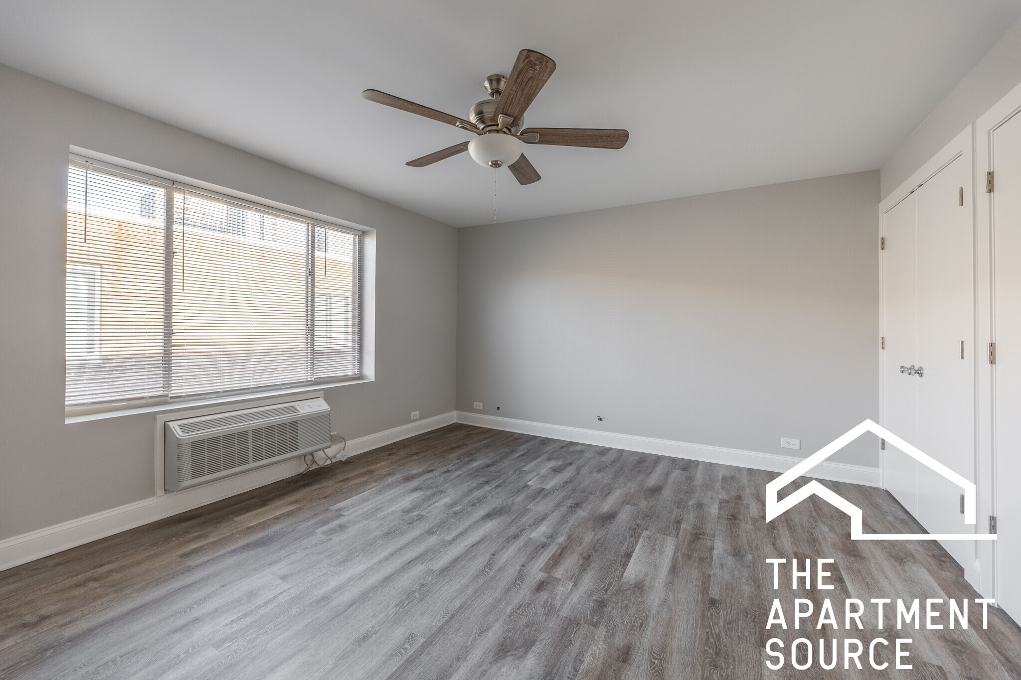 Building Photo - 744 W Gordon Ter